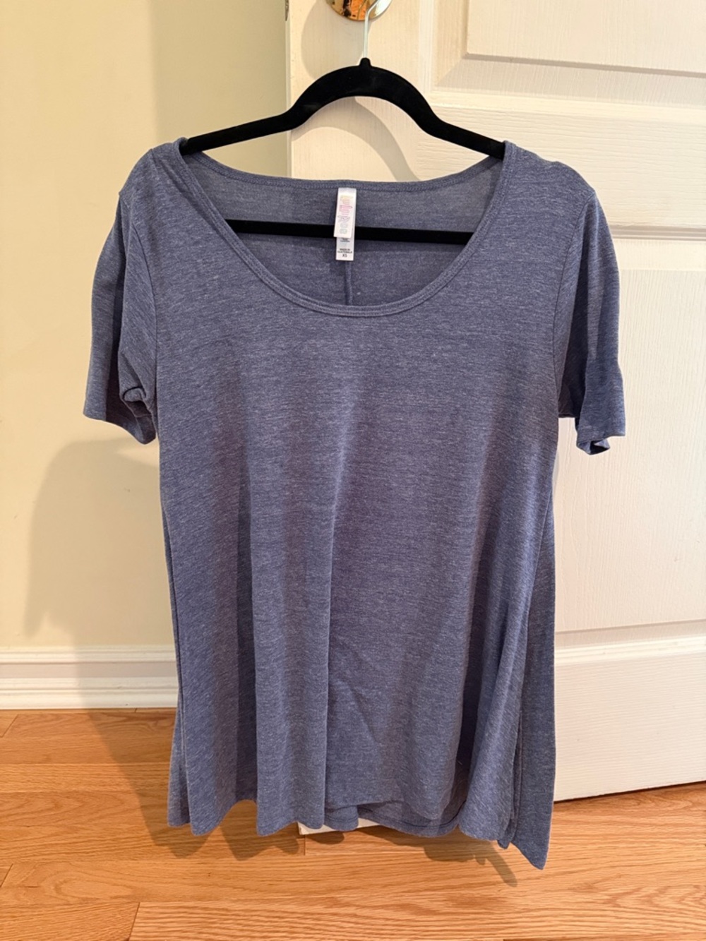 LuLaRoe Short Sleeve Scoop Neck Tee - Heather Blue